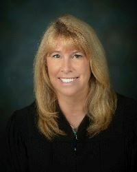 Melissa Peper Firestone